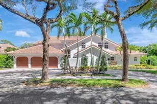 930 N Parkside Circle, Boca Raton, FL 33486 - Photo 1