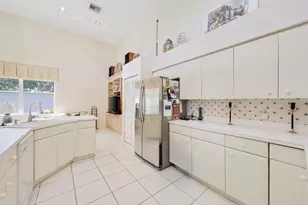 2502 NW 66th Dr, Boca Raton, FL 33496 - Photo 8