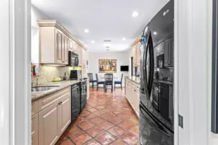 19 Glens Dr W, Boynton Beach, FL 33436 - Photo 18