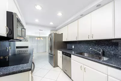 1194 Hillsboro Mile #57, Hillsboro Beach, FL 33062 - Photo 18