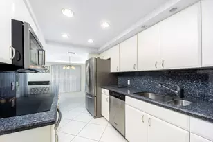 1194 Hillsboro Mile, Hillsboro Beach, FL 33062 - Photo 18