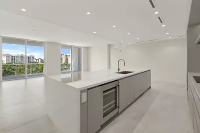 220 SE Mizner Boulevard, Unit #610, Boca Raton, FL 33432 - Photo 12