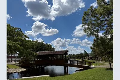 734 Nantucket Circle, Lake Worth, FL 33467 - Photo 34