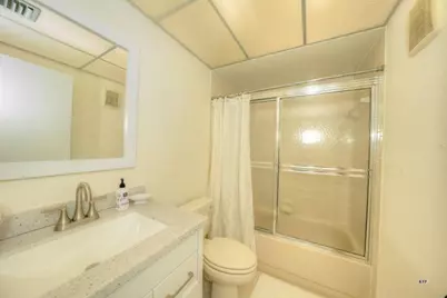 479 Brackenwood Lane N, Palm Beach Gardens, FL 33418 - Photo 12