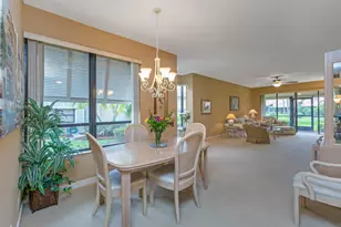 135 Old Meadow Way, Palm Beach Gardens, FL 33418 - Photo 6