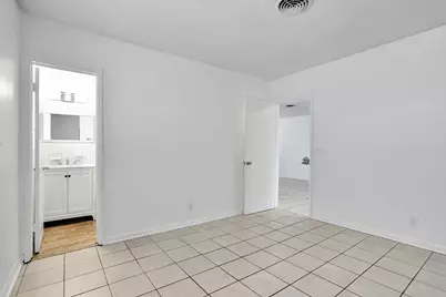 2540-2550 NE 10 Court, Unit #1-2, Pompano Beach, FL 33062 - Photo 18