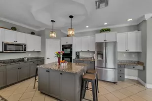 9895 Shepard Pl, Wellington, FL 33414 - Photo 18