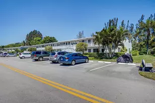 390 Durham Cir, Deerfield Beach, FL 33442 - Photo 14