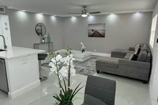 440 Saxony J, Delray Beach, FL 33446 - Photo 10