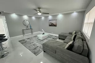 440 Saxony J, Delray Beach, FL 33446 - Photo 14