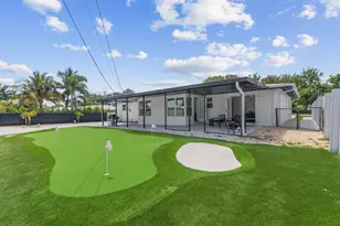 12994 SE Papaya St, Hobe Sound, FL 33455 - Photo 4