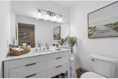 5285 Monterey Circle E, Delray Beach, FL 33484 - Photo 16