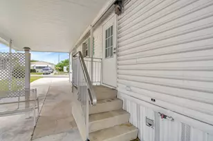 14567 Sunset Dr, Delray Beach, FL 33445 - Photo 4