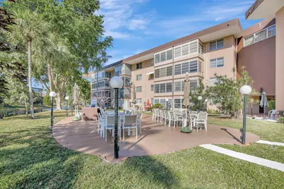 2951 NW 46th Avenue, Unit #403, Lauderdale Lakes, FL 33313 - Photo 28