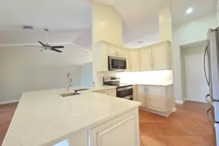 13053 Meadowbreeze Dr, Wellington, FL 33414 - Photo 104