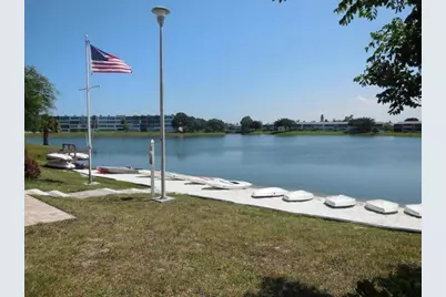138 Waltham F, West Palm Beach, FL 33417 - Photo 32