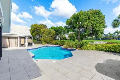 4869 Tallowwood Lane, Boca Raton, FL 33487 - Photo 26