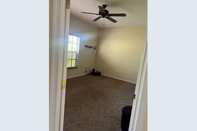 944 SE Browning Ave, Port Saint Lucie, FL 34983 - Photo 14