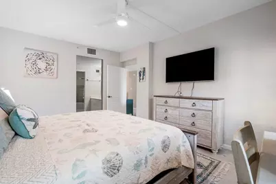 300 Uno Lago Drive, Unit #304, Juno Beach, FL 33408 - Photo 14
