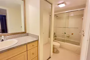 2824 SW 12th St, Deerfield Beach, FL 33442 - Photo 10