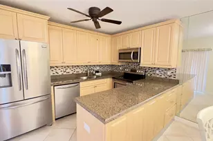 2824 SW 12th St, Deerfield Beach, FL 33442 - Photo 4