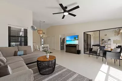 3212 S Lakeview Circle, Unit #10-205, Fort Pierce, FL 34949 - Photo 20