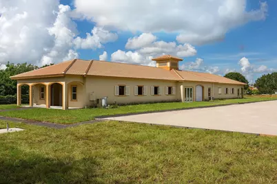 2088 Appaloosa Trail, Wellington, FL 33414 - Photo 2