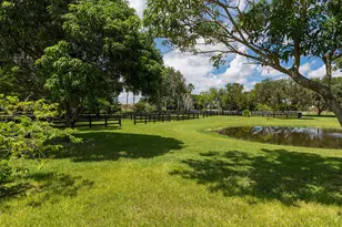 2088 Appaloosa Trail, Wellington, FL 33414 - Photo 30