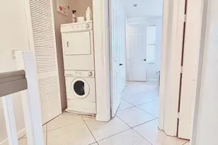 750 Millbrae Ct, West Palm Beach, FL 33401 - Photo 42