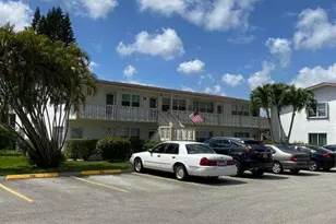 190 Easthampton H, West Palm Beach, FL 33417 - Photo 2