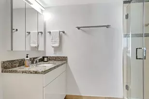 16400 Collins Ave, Sunny Isles Beach, FL 33160 - Photo 44