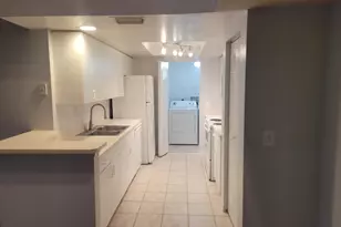 4197 N Haverhill Rd, West Palm Beach, FL 33417 - Photo 8