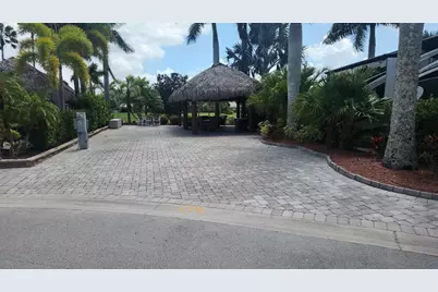 219 NW Chipshot Lane, Port Saint Lucie, FL 34986 - Photo 2