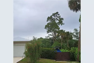 1206 Royal Palm Boulevard, Fort Pierce, FL 34982 - Photo 4