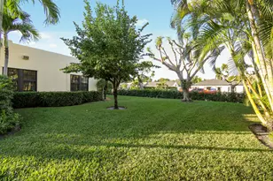 316 Pilgrim Rd, West Palm Beach, FL 33405 - Photo 22