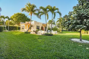316 Pilgrim Rd, West Palm Beach, FL 33405 - Photo 1