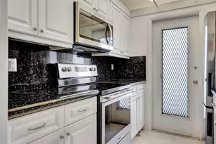 3600 N Ocean Dr, Singer Island, FL 33404 - Photo 18