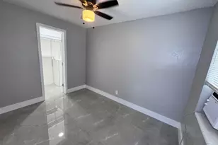 189 SE 27th Pl, Boynton Beach, FL 33435 - Photo 14