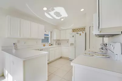 8218 Palm Gate Drive, Boynton Beach, FL 33436 - Photo 10