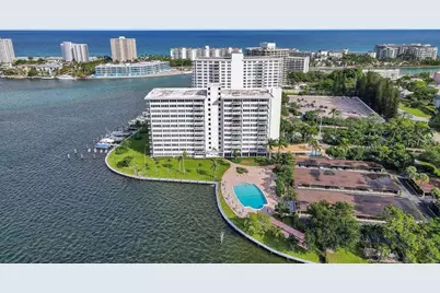 701 E Camino Real, Unit #4B, Boca Raton, FL 33432 - Photo 1