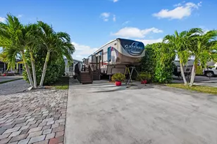 10851 S Ocean Dr, Jensen Beach, FL 34957 - Photo 14