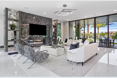 372 E Alexander Palm Road, Boca Raton, FL 33432 - Photo 18