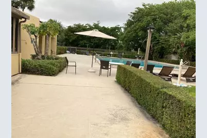2820 Tennis Club Drive #401, West Palm Beach, FL 33417 - Photo 18