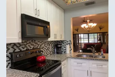 3898 Vine Tree Trail, Unit #B, Lake Worth, FL 33467 - Photo 4