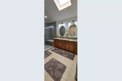 2285 Saratoga Lane, West Palm Beach, FL 33409 - Photo 18