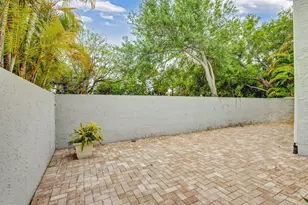 7 Wyndham Ln, Palm Beach Gardens, FL 33418 - Photo 38