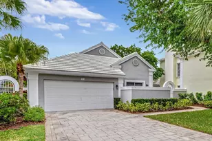 7 Wyndham Ln, Palm Beach Gardens, FL 33418 - Photo 2