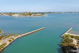 5 Harbour Isle Dr E, Fort Pierce, FL 34949 - Photo 92