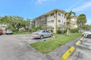 16790 NE 14th Ave, Miami, FL 33162 - Photo 48