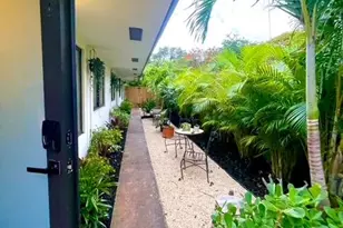 754 NE 40th St, Oakland Park, FL 33334 - Photo 4